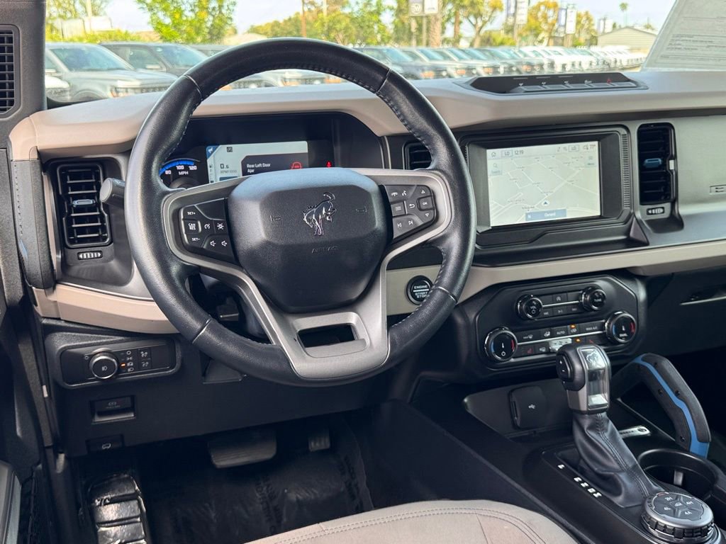 Certified 2022 Ford Bronco Wildtrak AWD/4WD image 28