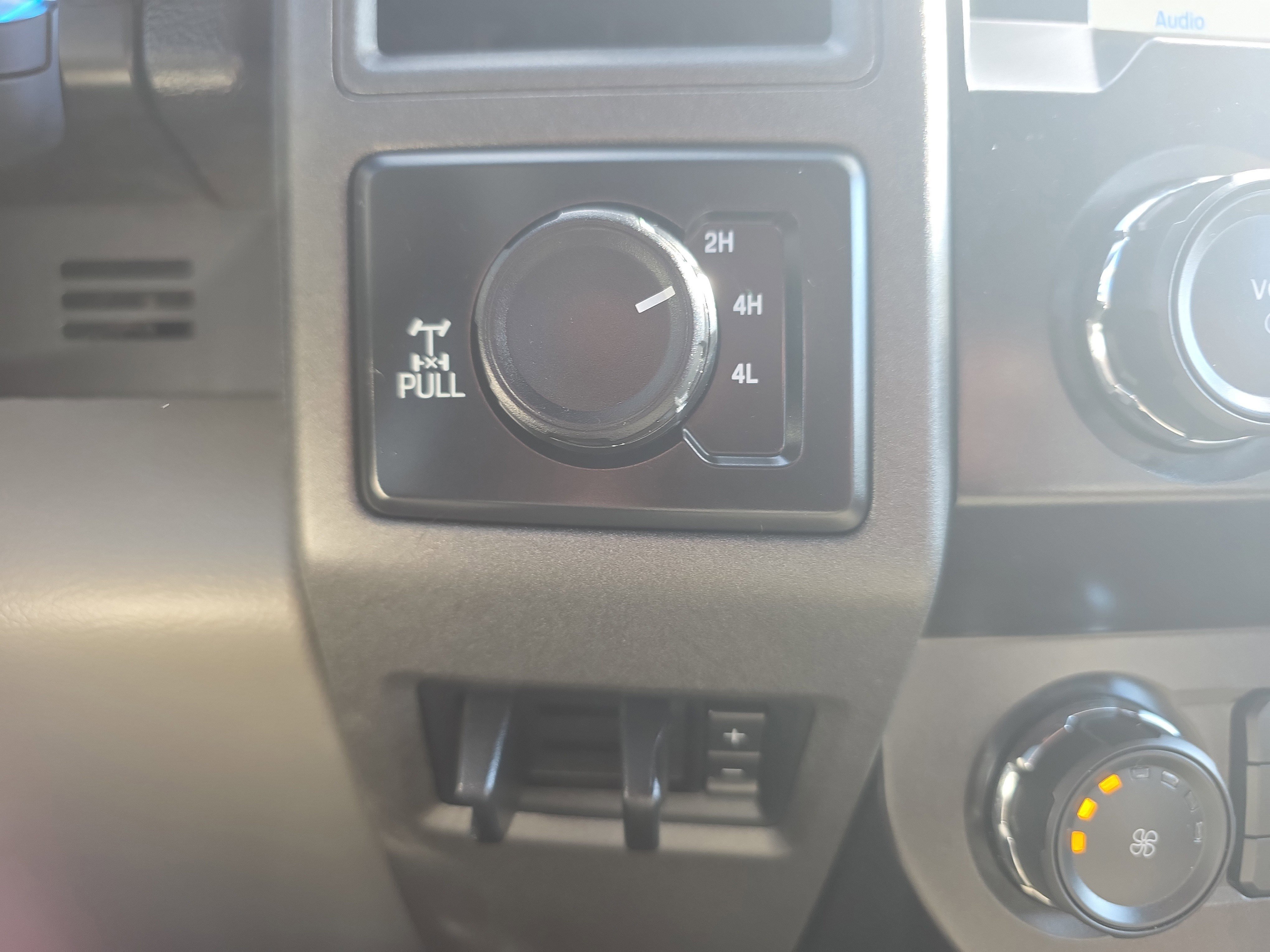 Certified 2020 Ford F250 XL w/ Power Equipment Group image 42