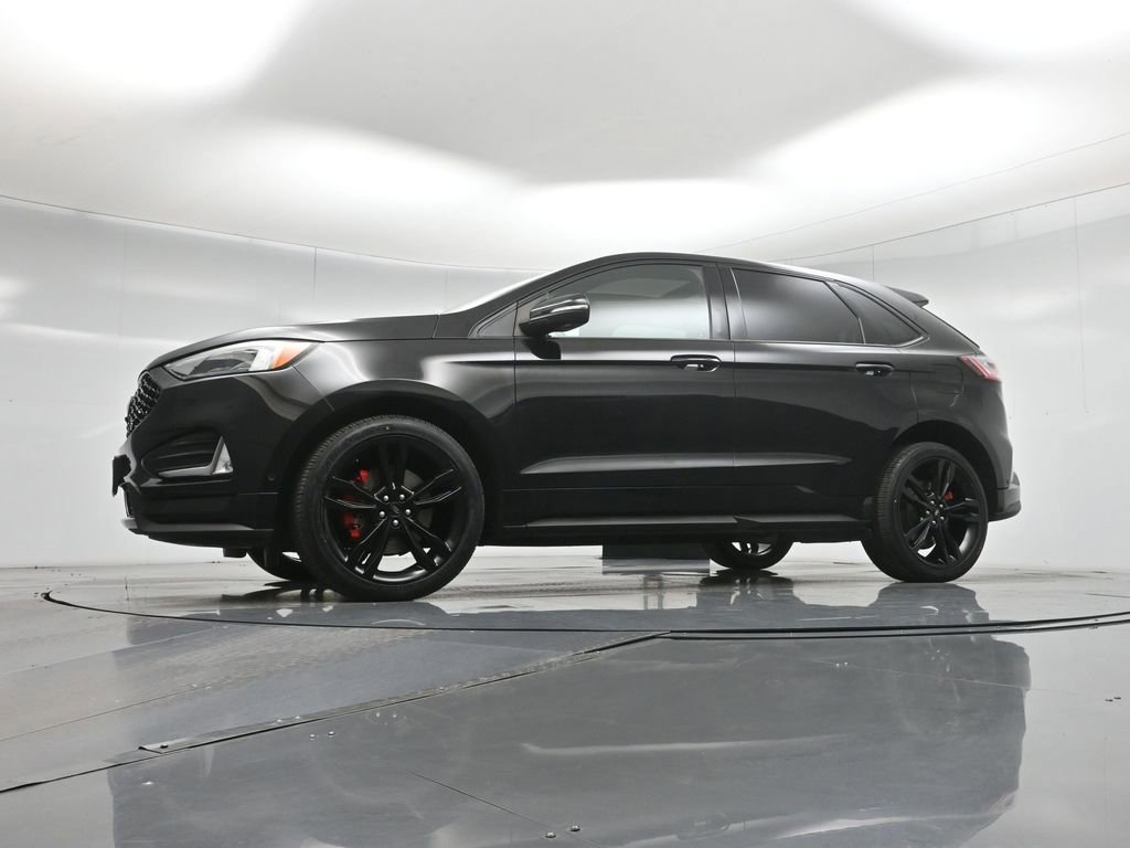 Certified 2019 Ford Edge ST w/ Equipment Group 401A image 26