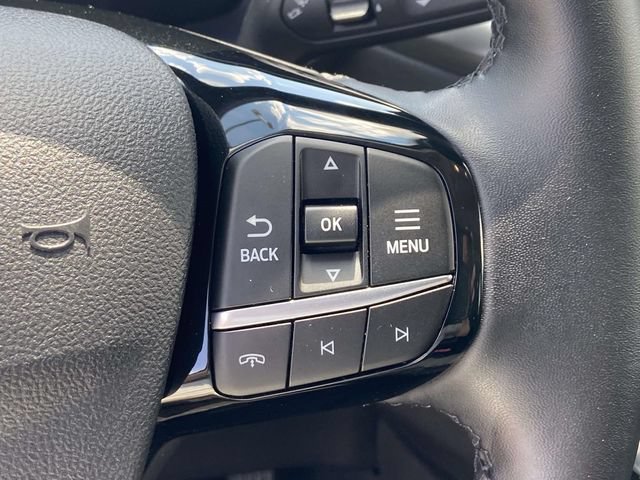 Certified 2025 Ford Escape SE FWD image 22