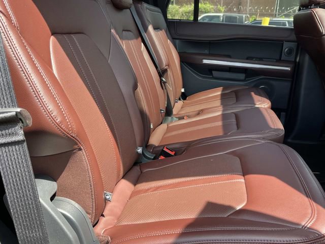Certified 2023 Ford Expedition Limited RWD image 28