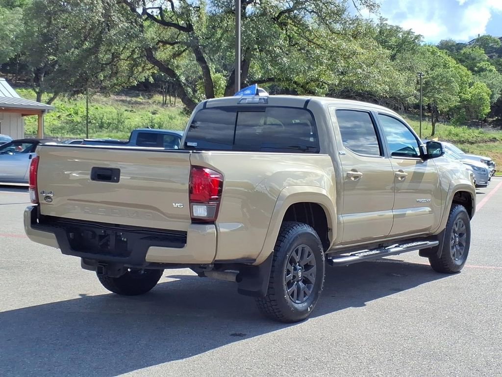 Used 2020 Toyota Tacoma SR5 w/ Technology Package AWD/4WD image 12