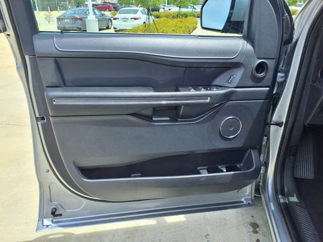 Certified 2024 Ford Expedition Max XLT AWD/4WD image 15
