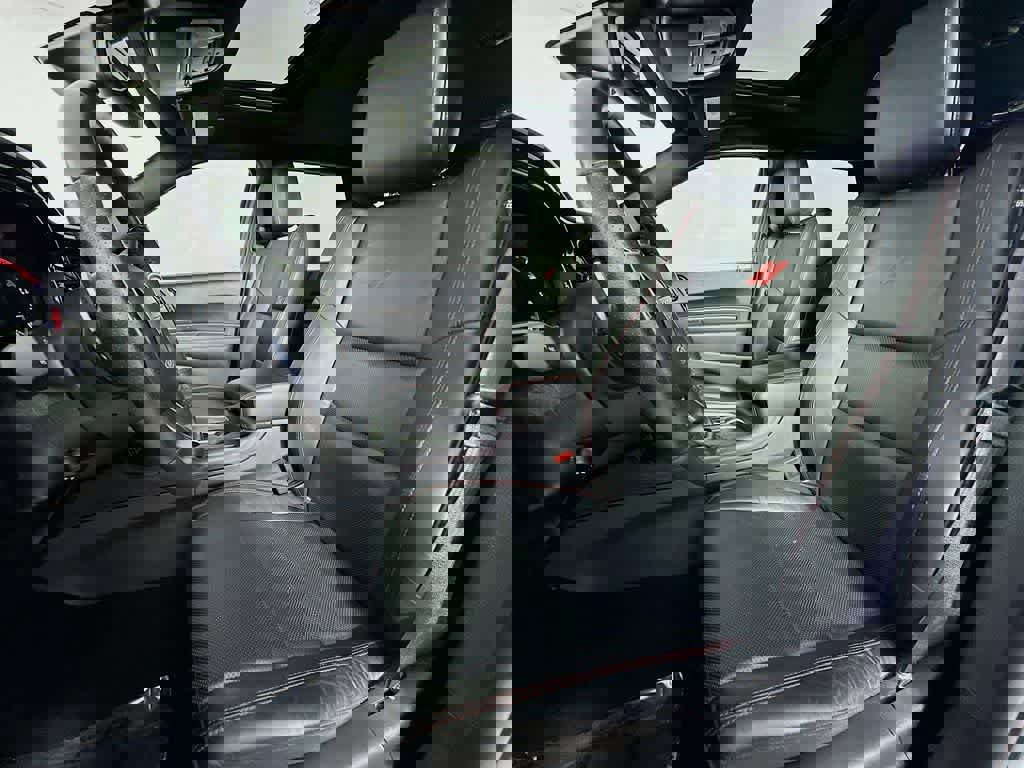 Used 2025 Dodge Durango R/T image 12