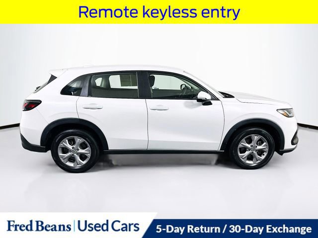 Used 2023 Honda HR-V LX image 6
