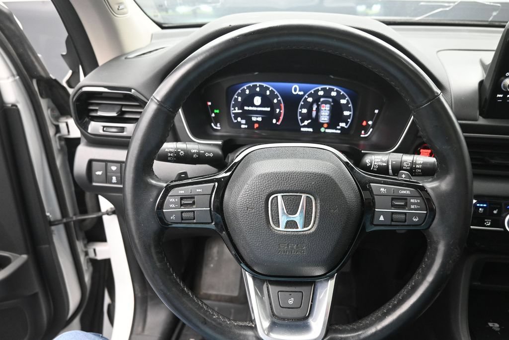 Used 2023 Honda Pilot Elite image 29