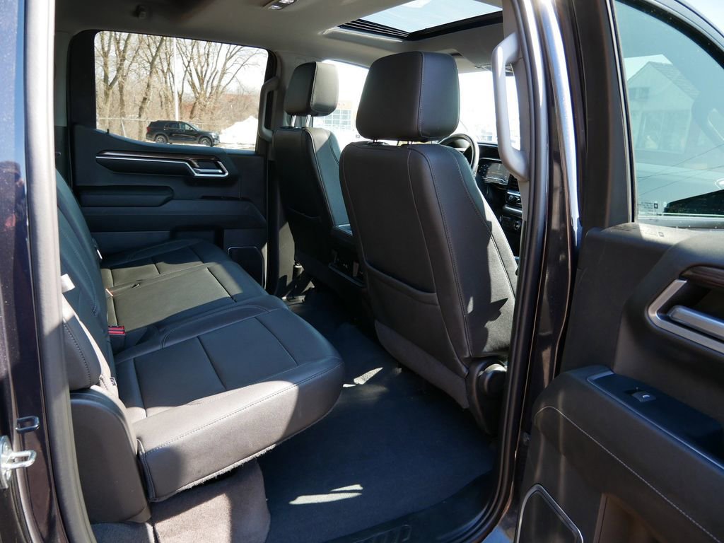 Used 2022 Chevrolet Silverado 1500 RST w/ RST All Star Premium Package AWD/4WD image 9