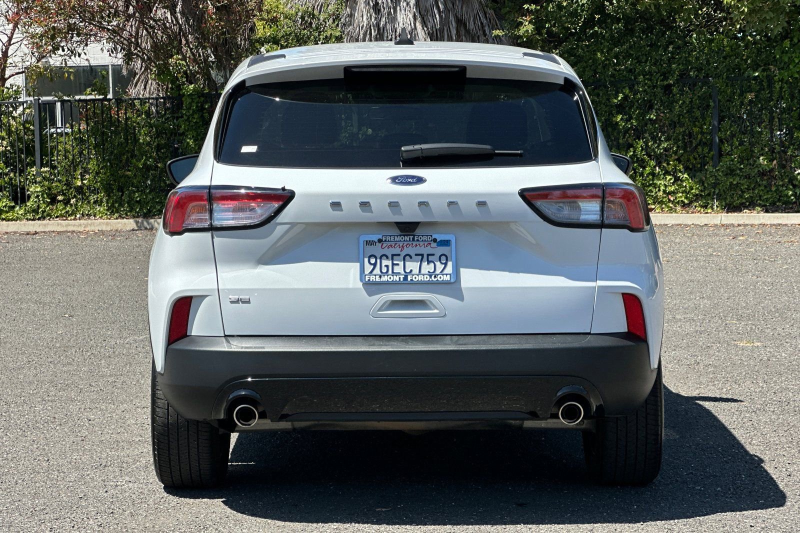 Certified 2022 Ford Escape SE w/ SE Sport Appearance Package FWD image 4