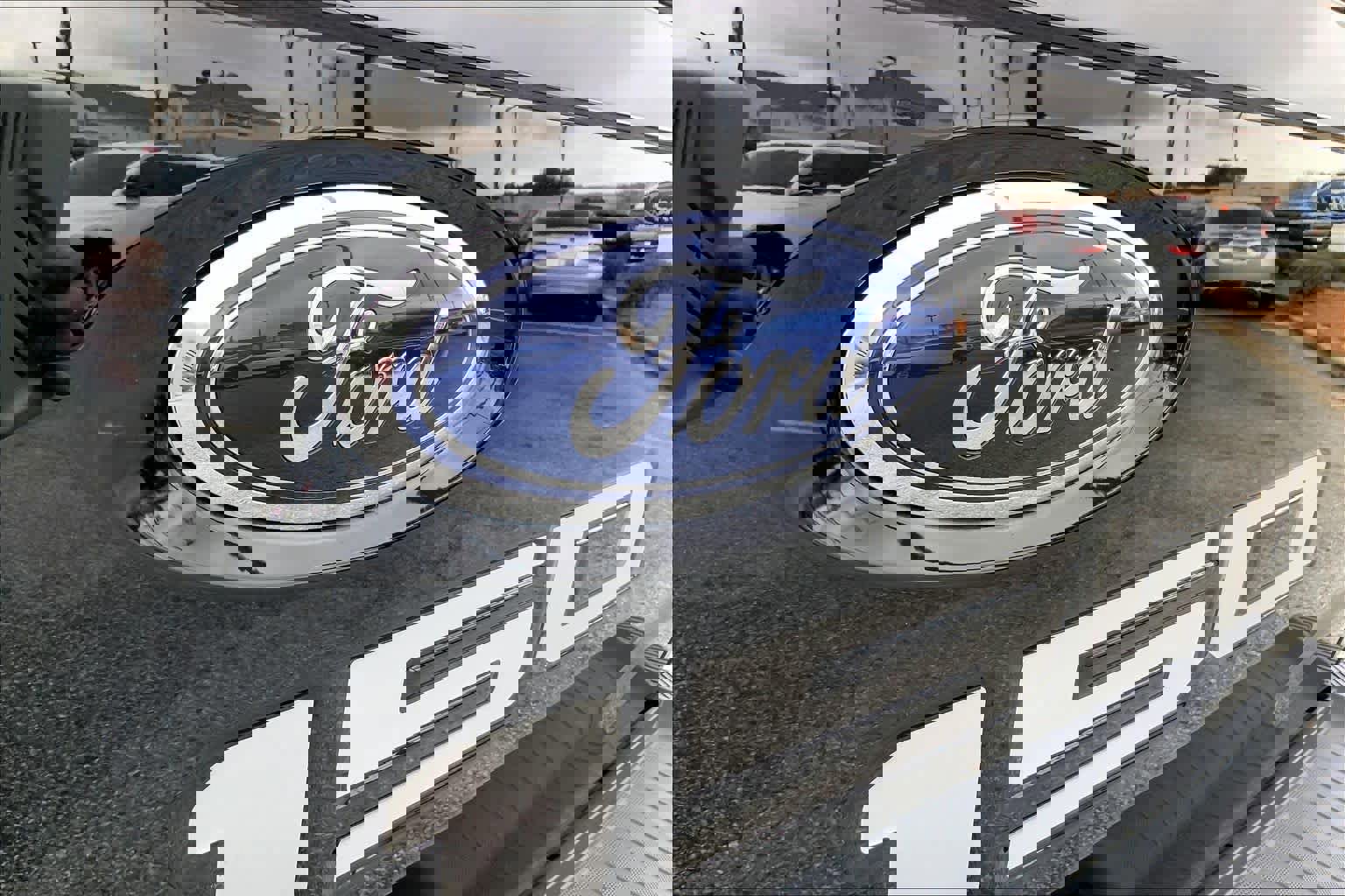 Certified 2023 Ford F150 Lariat w/ Trailer Tow Package image 29