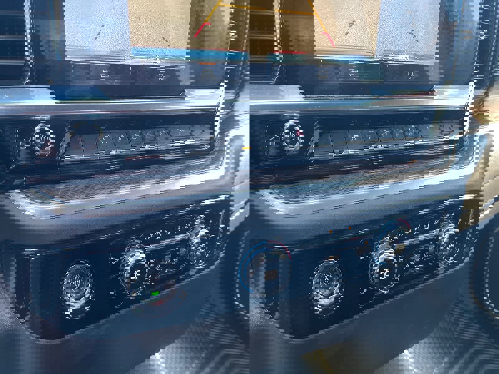 Used 2024 GMC Sierra 1500 Elevation image 14