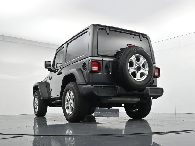 Used 2023 Jeep Wrangler Sport AWD/4WD image 34