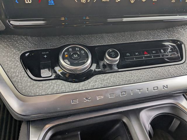 Certified 2025 Ford Expedition Tremor AWD/4WD image 28