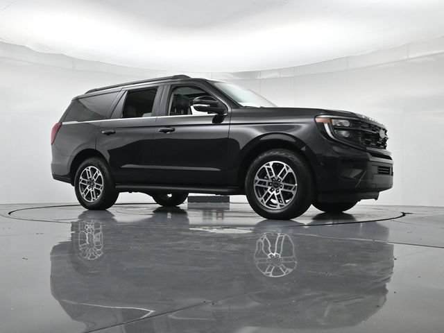 Certified 2025 Ford Expedition Active AWD/4WD image 38
