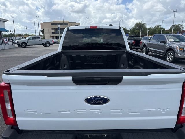 Certified 2025 Ford F250 XLT image 7