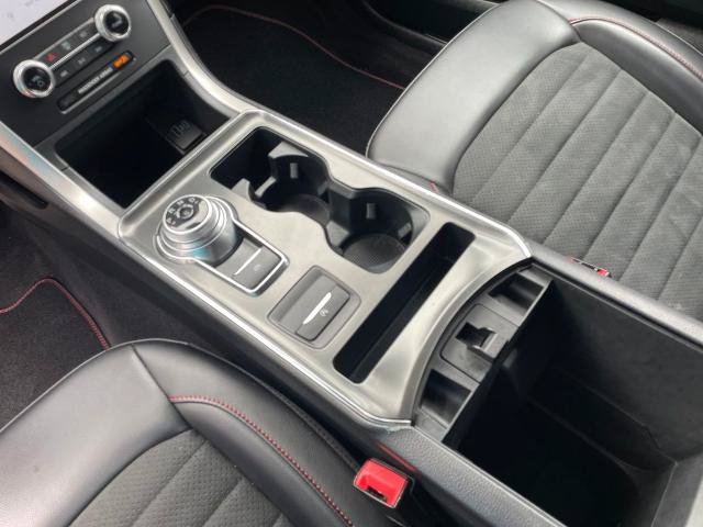 Certified 2024 Ford Edge ST-Line AWD/4WD image 9
