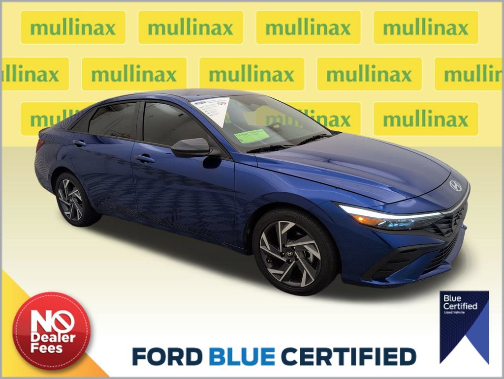 Used 2025 Hyundai Elantra Sport FWD image 1
