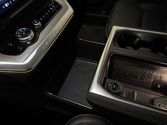 Certified 2025 Ford Expedition Platinum AWD/4WD image 33