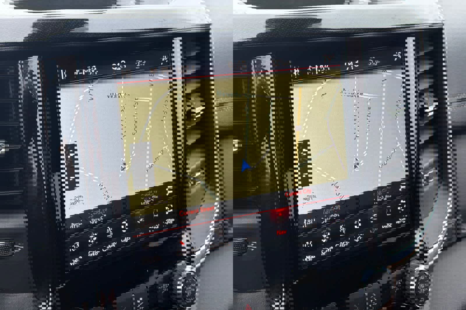 Used 2019 RAM 3500 Laramie image 16