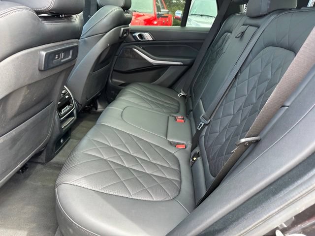 Used 2023 BMW X5 xDrive40i AWD/4WD image 14