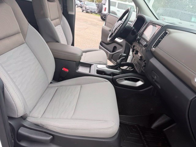 Used 2022 Nissan Frontier SV AWD/4WD image 35