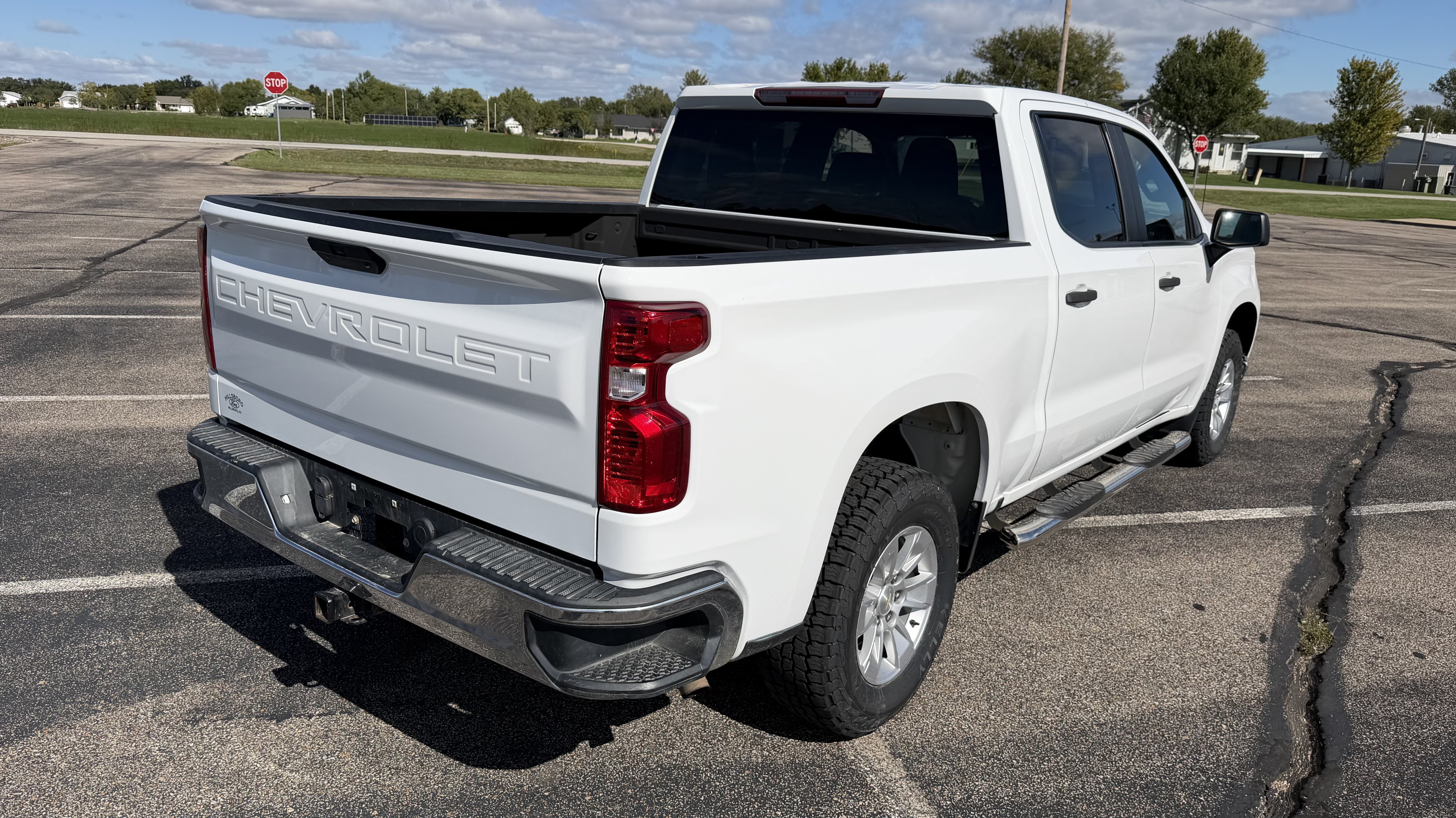 Used 2021 Chevrolet Silverado 1500 W/T w/ WT Fleet Convenience Package AWD/4WD image 3
