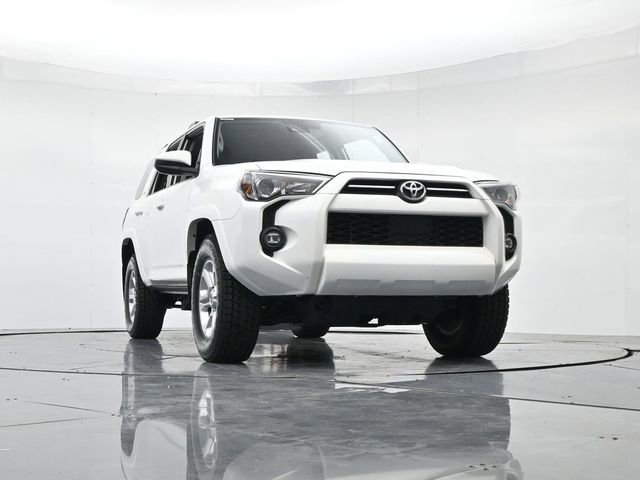 Used 2024 Toyota 4Runner SR5 image 36