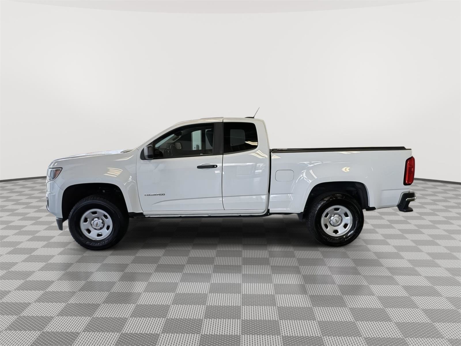 Used 2019 Chevrolet Colorado W/T w/ WT Convenience Package image 2