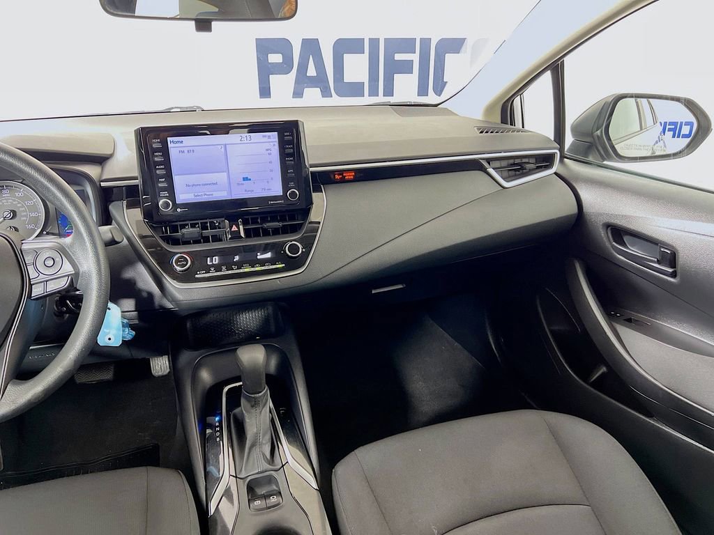 Used 2022 Toyota Corolla LE image 23