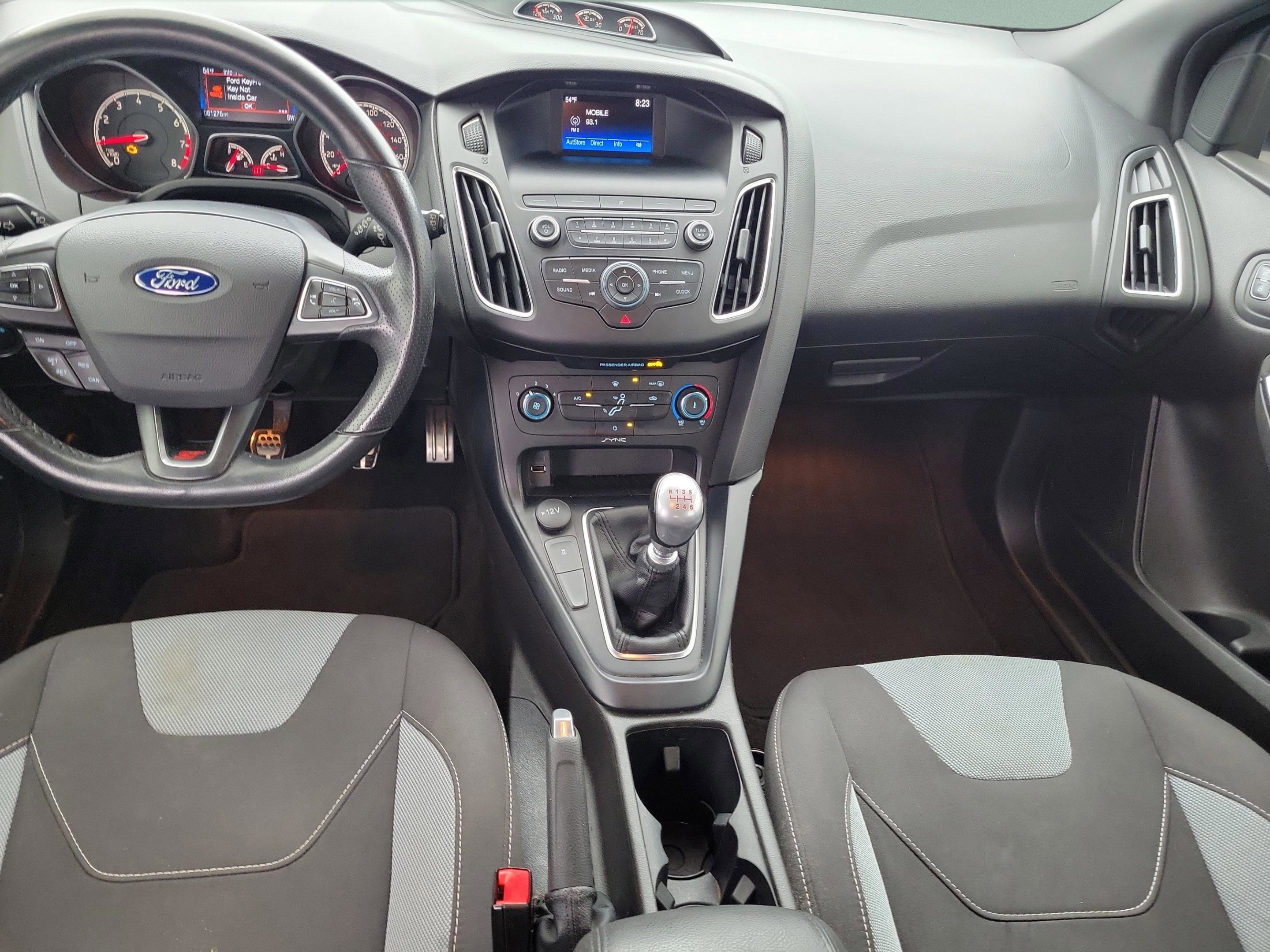 Certified 2018 Ford Focus ST image 8