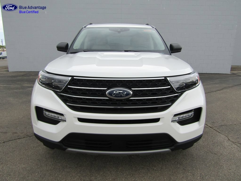 Certified 2024 Ford Explorer XLT w/ Equipment Group 202A AWD/4WD image 6