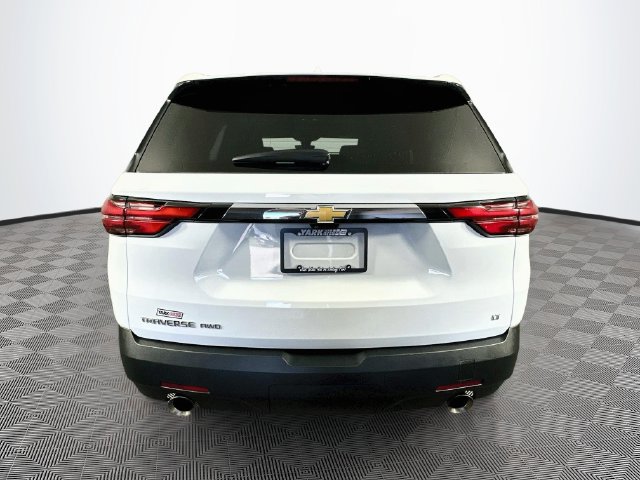 Used 2023 Chevrolet Traverse LT w/ LT Premium Package AWD/4WD image 11