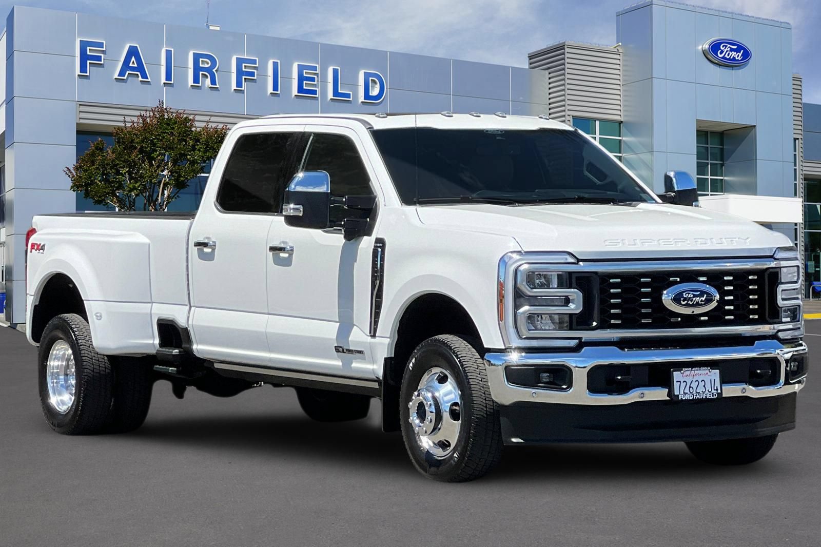Certified 2026 Ford F350 Lariat w/ Lariat Ultimate Package AWD/4WD image 6