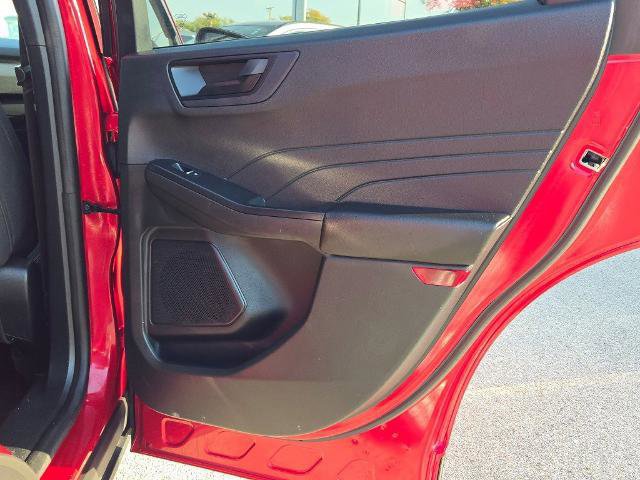 Certified 2023 Ford Escape Active w/ Cold Weather Package image 14