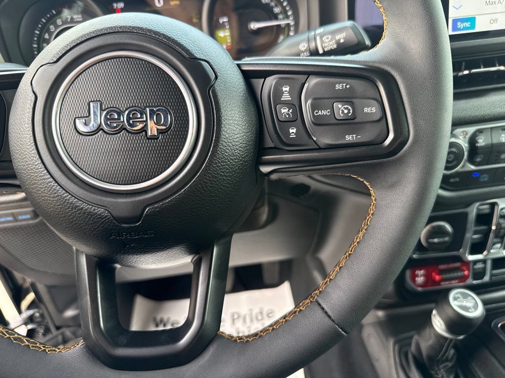 Used 2024 Jeep Wrangler Unlimited AWD/4WD image 19