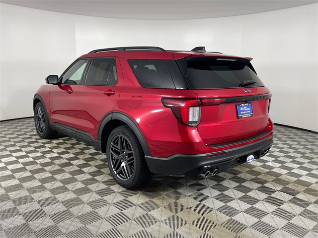 Certified 2025 Ford Explorer ST image 22