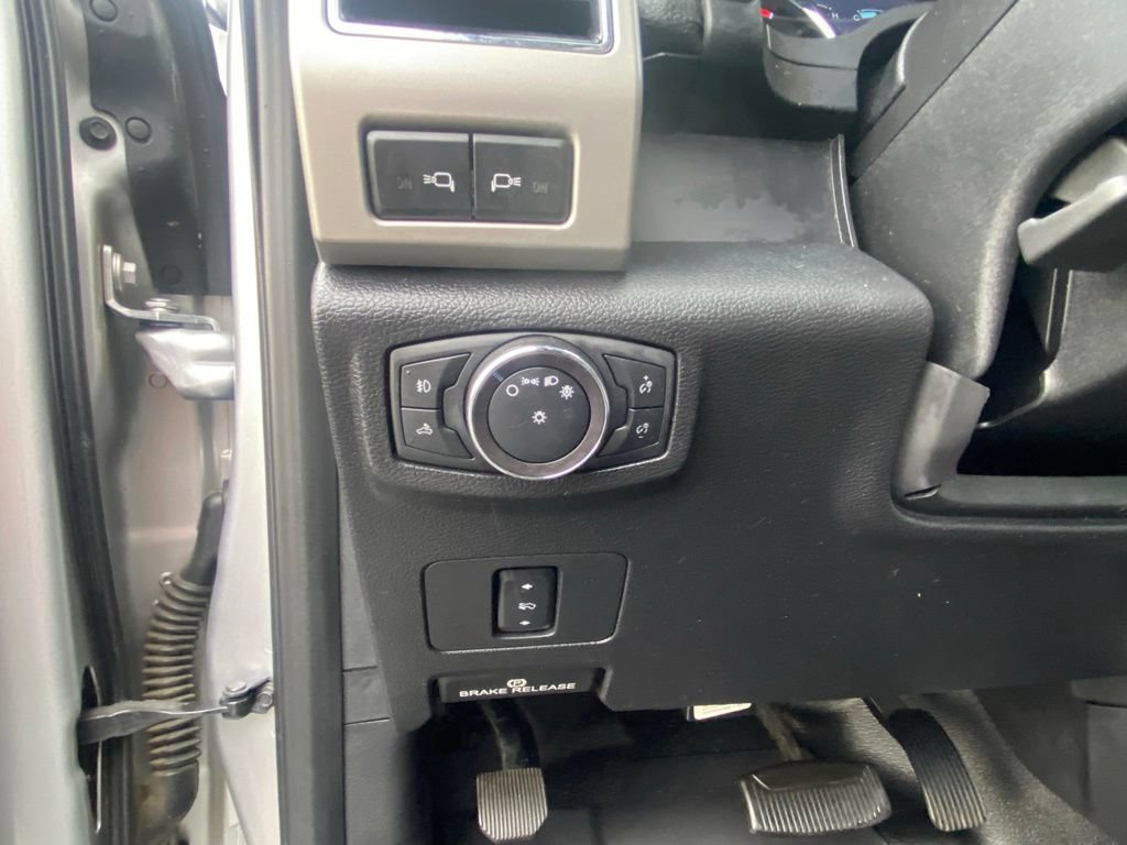 Certified 2019 Ford F250 Lariat w/ Lariat Value Package AWD/4WD image 12