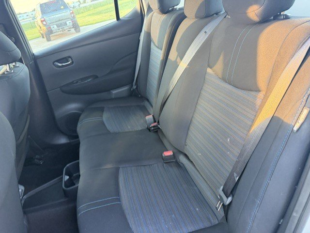 Used 2024 Nissan Leaf S FWD image 24