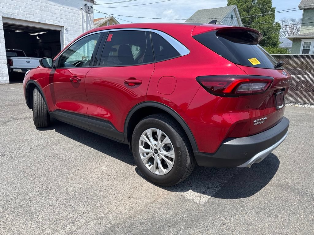 Certified 2023 Ford Escape Active w/ Tech Pack #1 AWD/4WD image 5