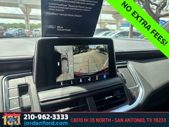 Used 2022 Chevrolet Suburban LT w/ Luxury Package RWD image 25
