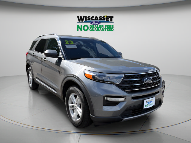 Certified 2023 Ford Explorer XLT w/ Equipment Group 202A AWD/4WD image 24