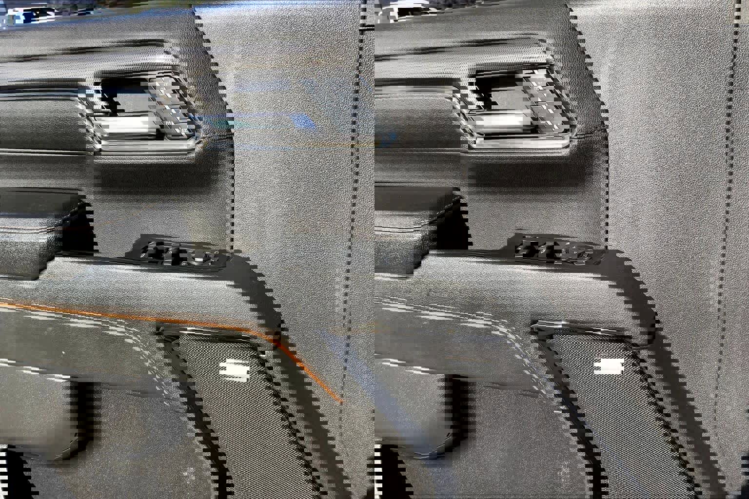 Used 2024 GMC Sierra 2500 AT4 w/ Technology Package image 32