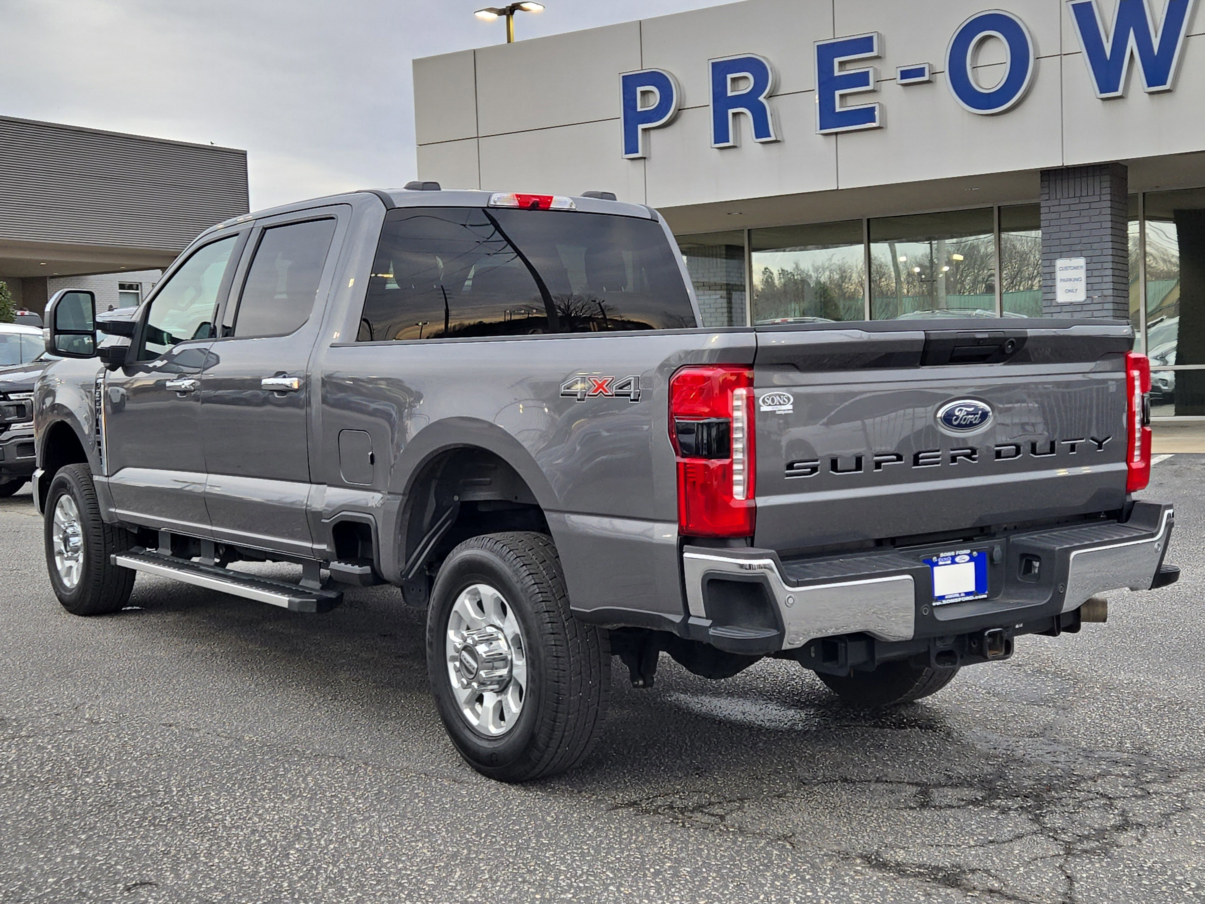 Certified 2024 Ford F350 XLT w/ 360-Degree Camera Package image 6