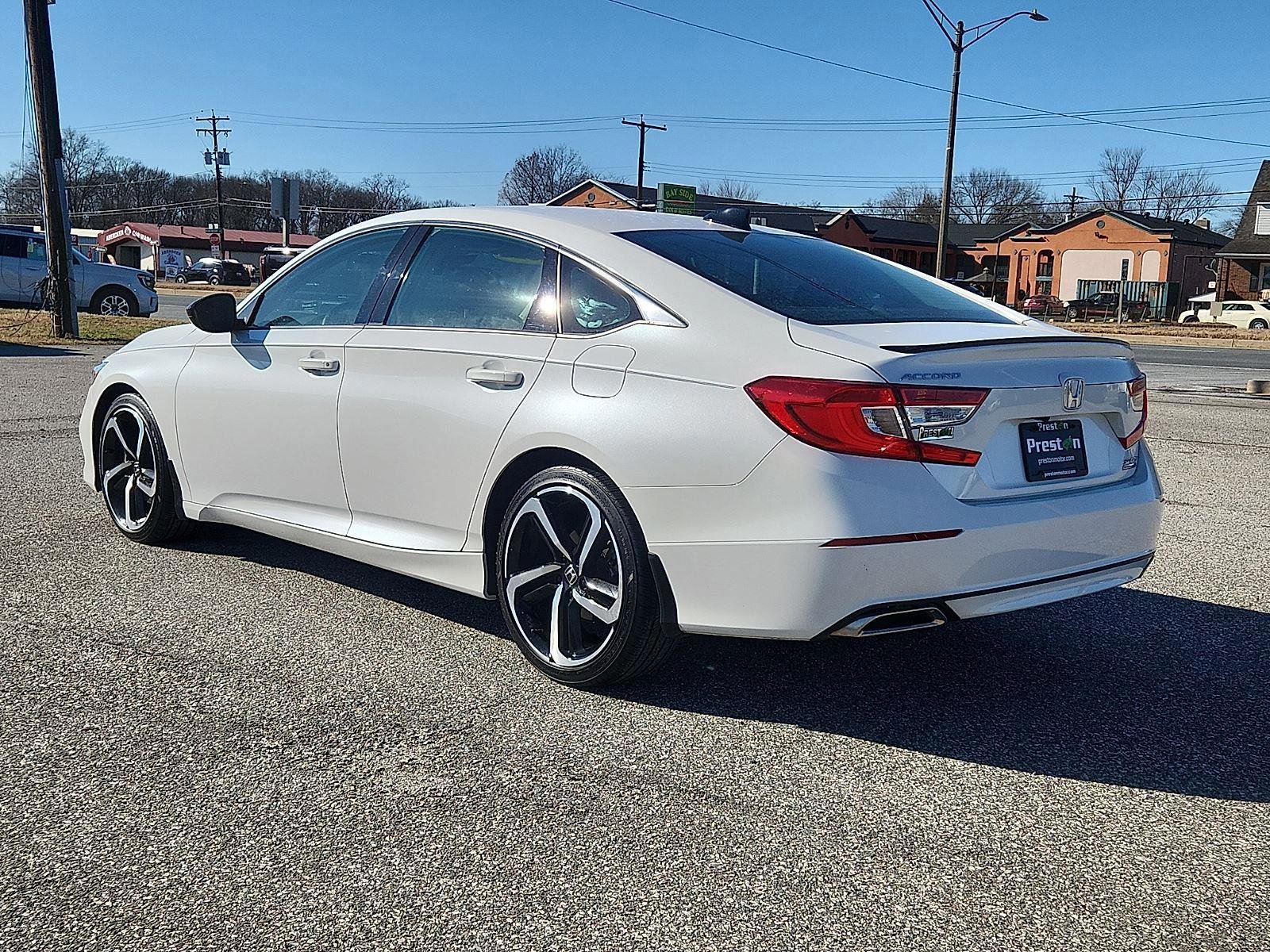 Used 2022 Honda Accord Sport Special Edition image 3