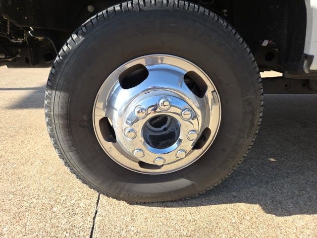 Certified 2025 Ford F350 Lariat image 5