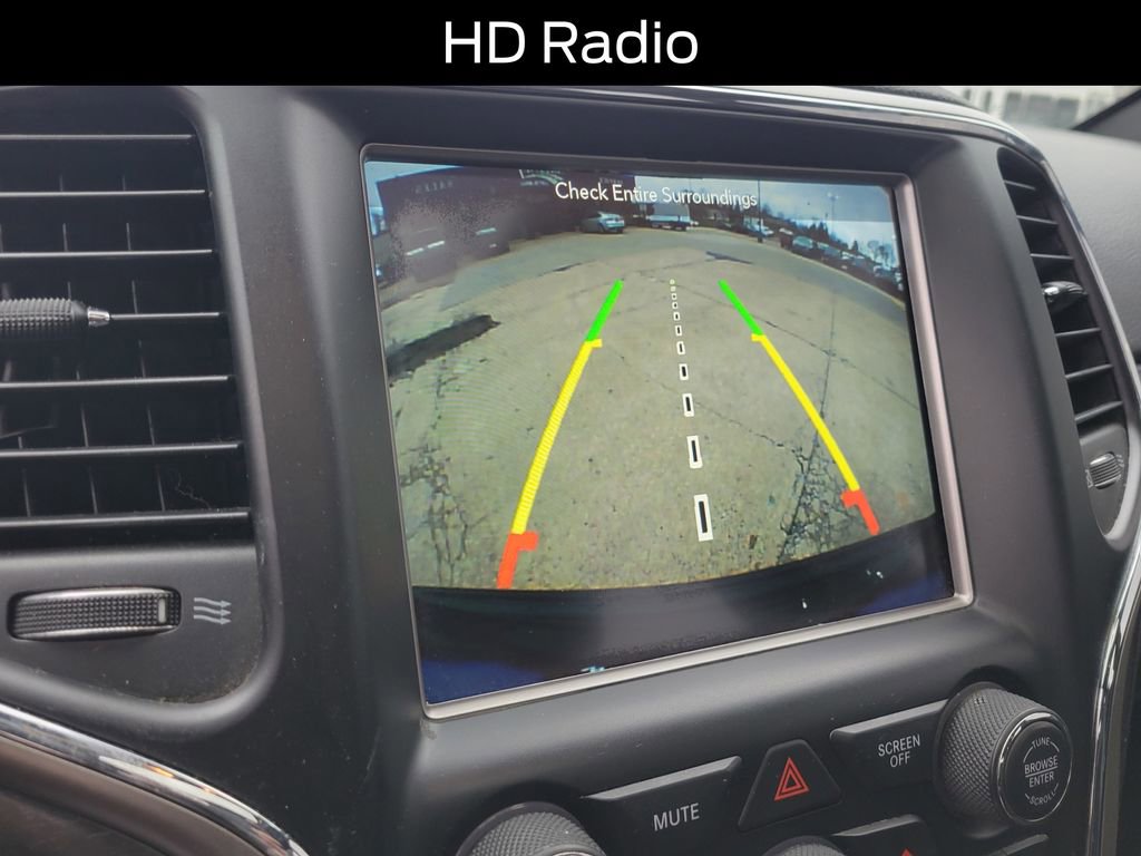 Used 2018 Jeep Grand Cherokee Altitude image 26