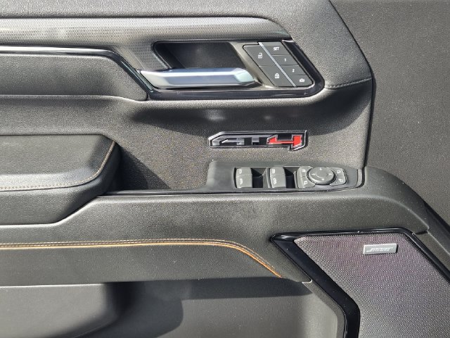 Used 2024 GMC Sierra 1500 AT4 w/ Technology Package AWD/4WD image 22