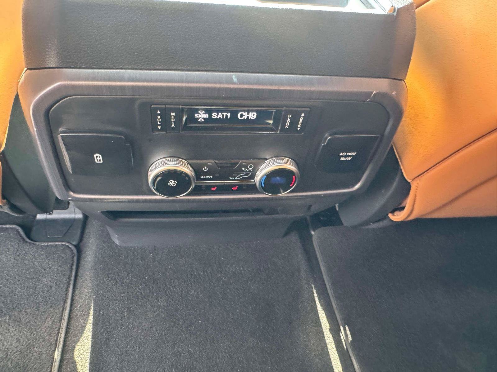 Certified 2024 Ford Expedition Platinum AWD/4WD image 17