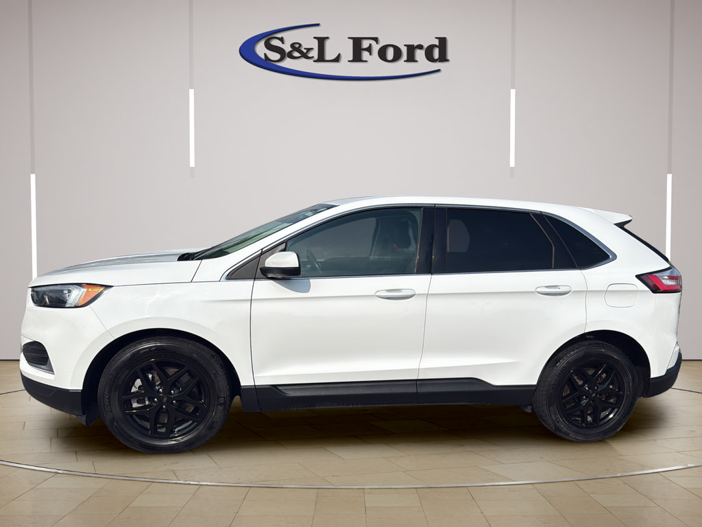 Certified 2024 Ford Edge SEL AWD/4WD image 3