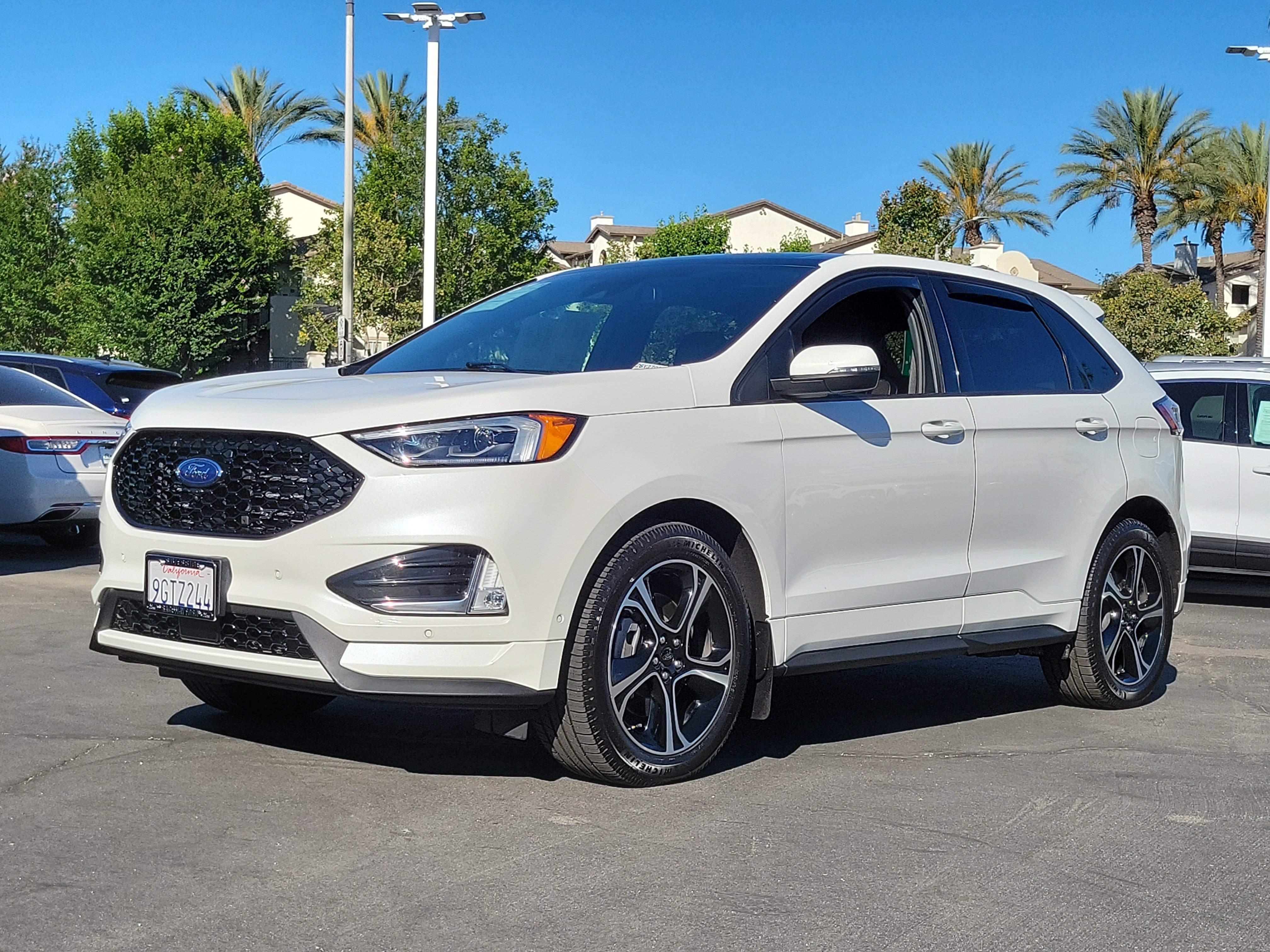 Certified 2023 Ford Edge ST w/ Equipment Group 401A AWD/4WD image 18