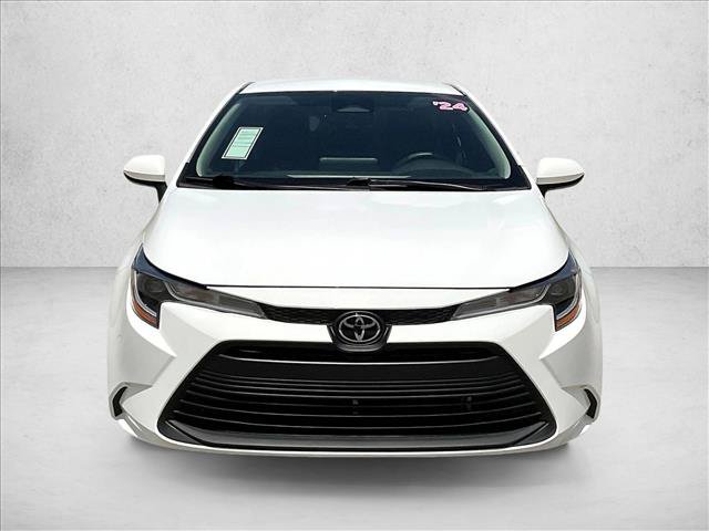 Used 2024 Toyota Corolla LE FWD image 3